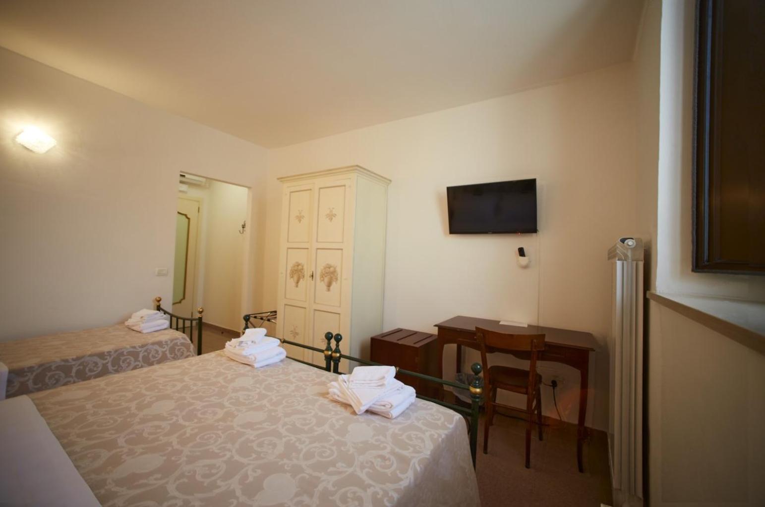 Il Monastero Di Bevagna Bed & Breakfast Luaran gambar