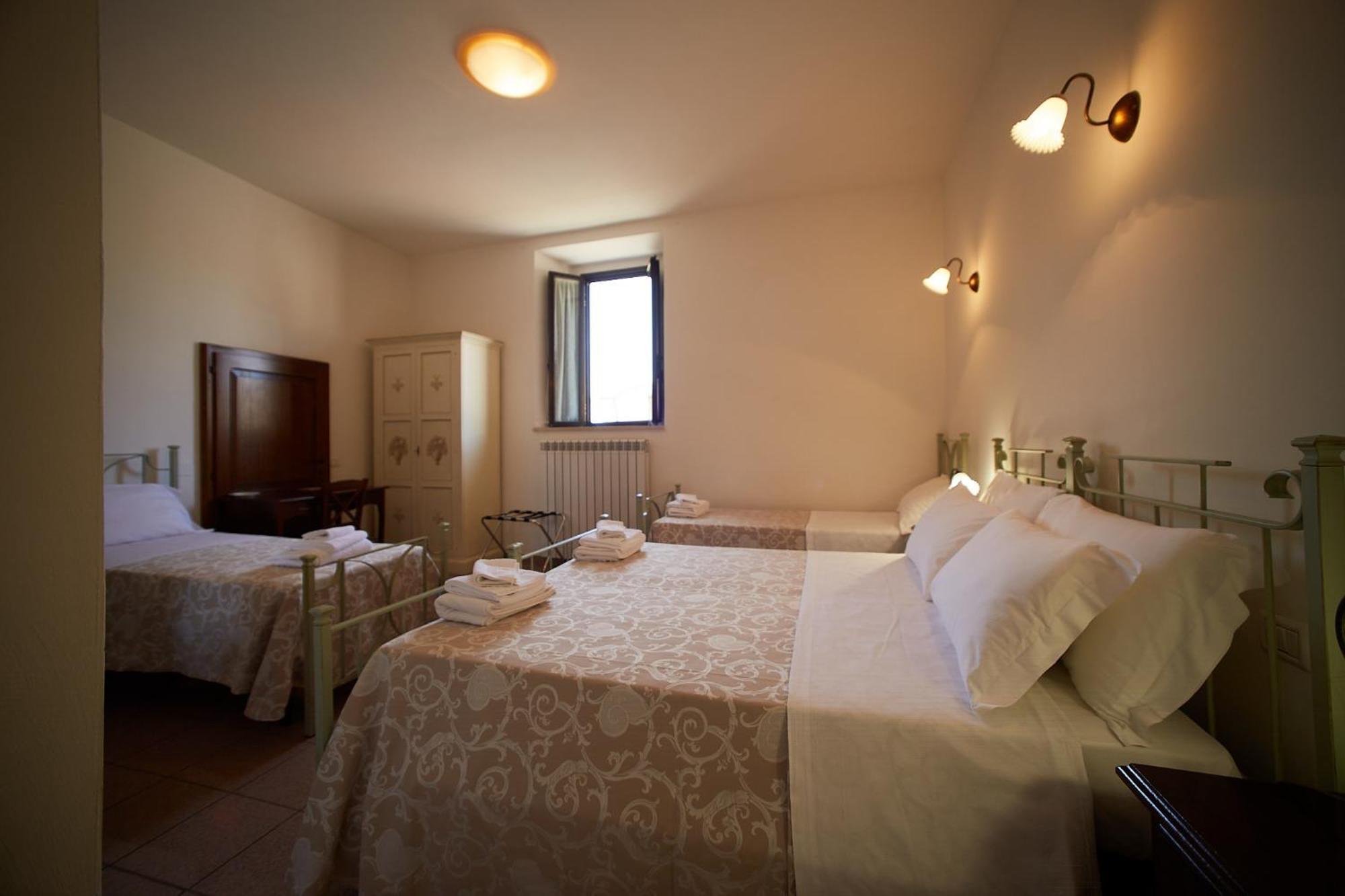 Il Monastero Di Bevagna Bed & Breakfast Luaran gambar